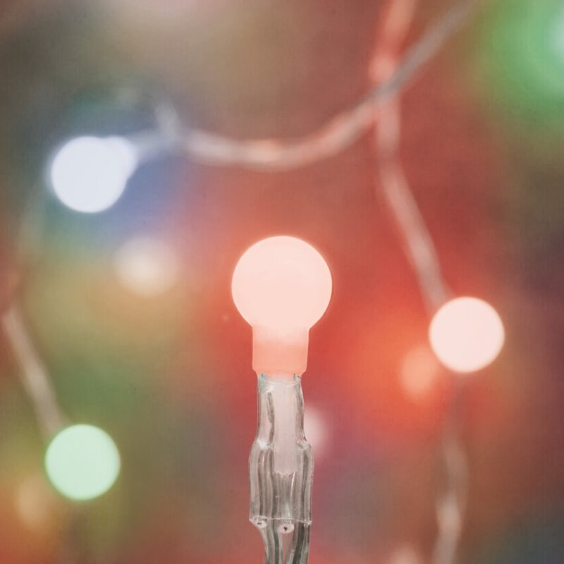 LED-Minilichterkette, 10 RGB-LEDs mit Funktionen, weiße Kugeln, batteriebetrieben